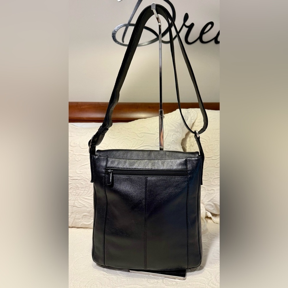 Gently Used Derek Alexander Black Leather Messenger Bag - Picture 5 of 7